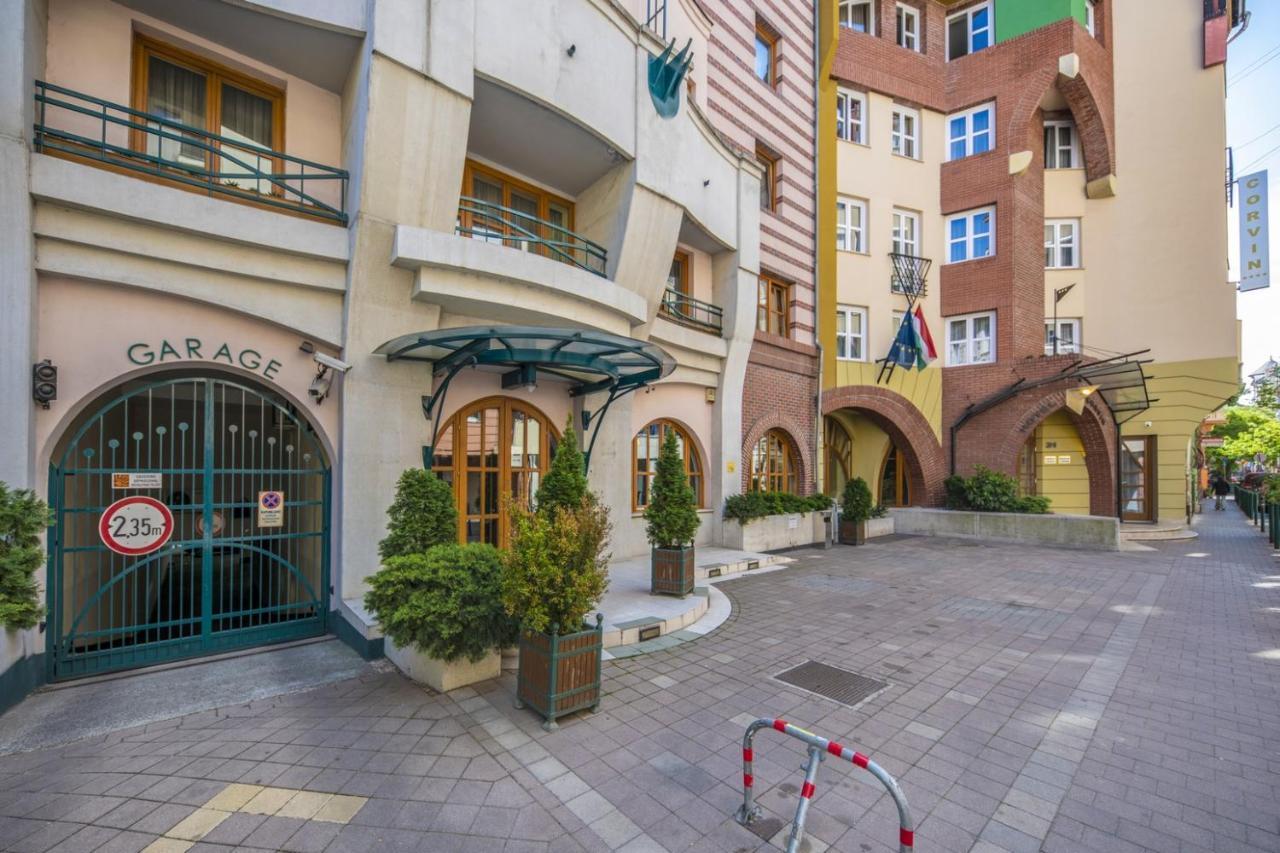 Corvin Hotel Budapest Residence Ngoại thất bức ảnh