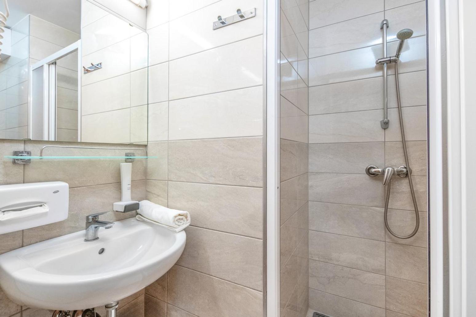 Corvin Hotel Budapest Residence Ngoại thất bức ảnh